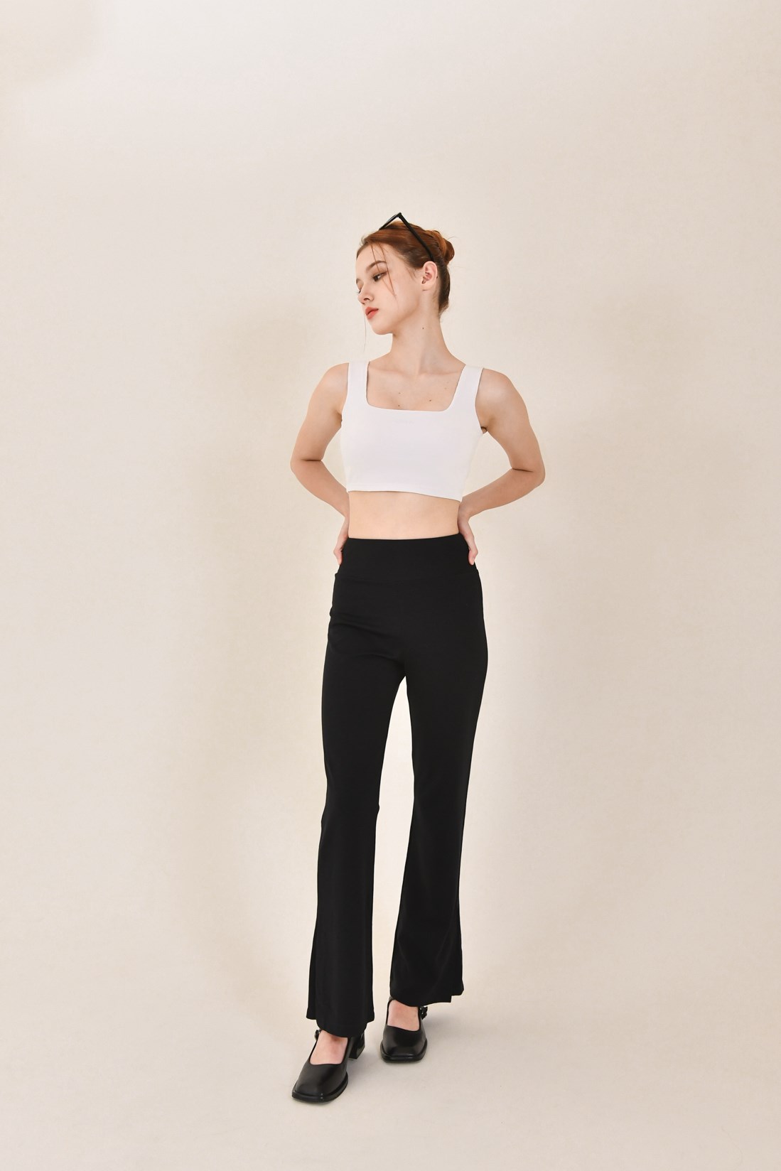 螺紋刺繡Bra top (白)